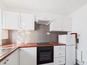 Photo 7- click for photo gallery